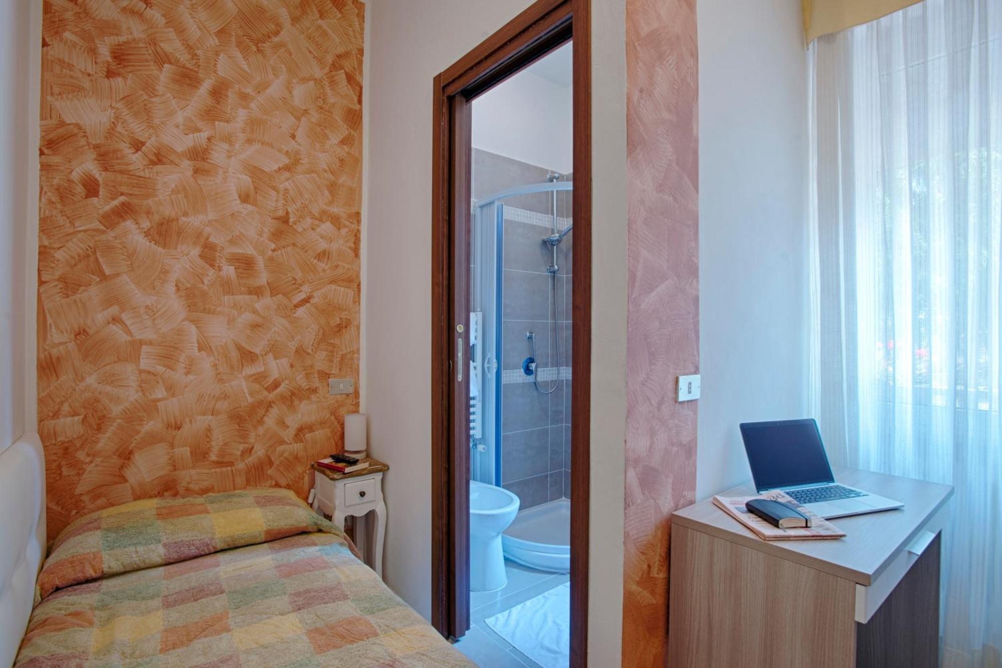 Locanda San Biagio Misano Adriatico Habitación foto
